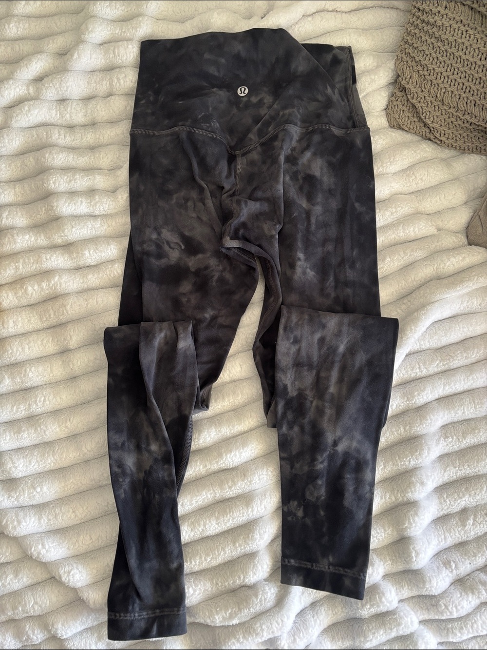 lululemon athletica Black & Charcoal Tie-Dye Leggings